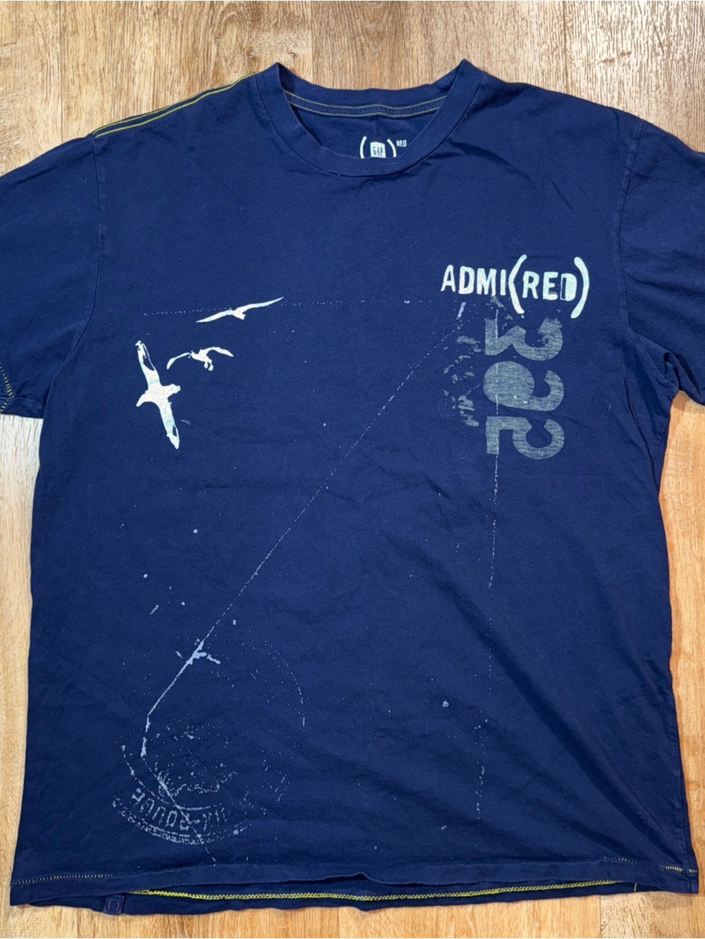 GAP American Eagle Outfitters Like Print T-Shirt Men’s Large grunge emo Core Y2K